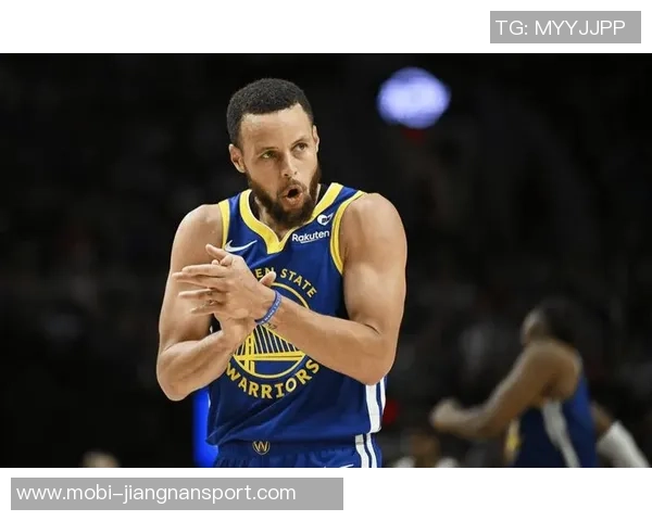 库里谈腿部恢复情况疼痛和耐受力仍需克服 库里谈腿部恢复情况疼痛和耐受力仍需克服